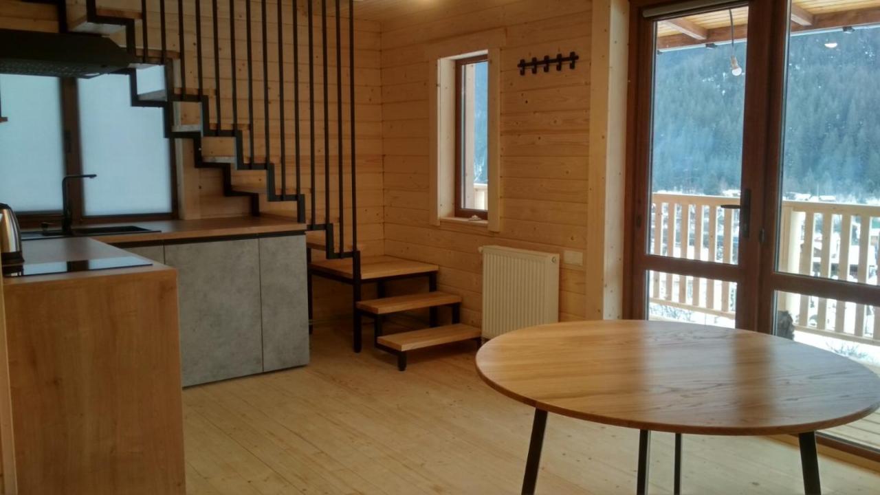 Бриндуш Villa Tatariv Exteriör bild