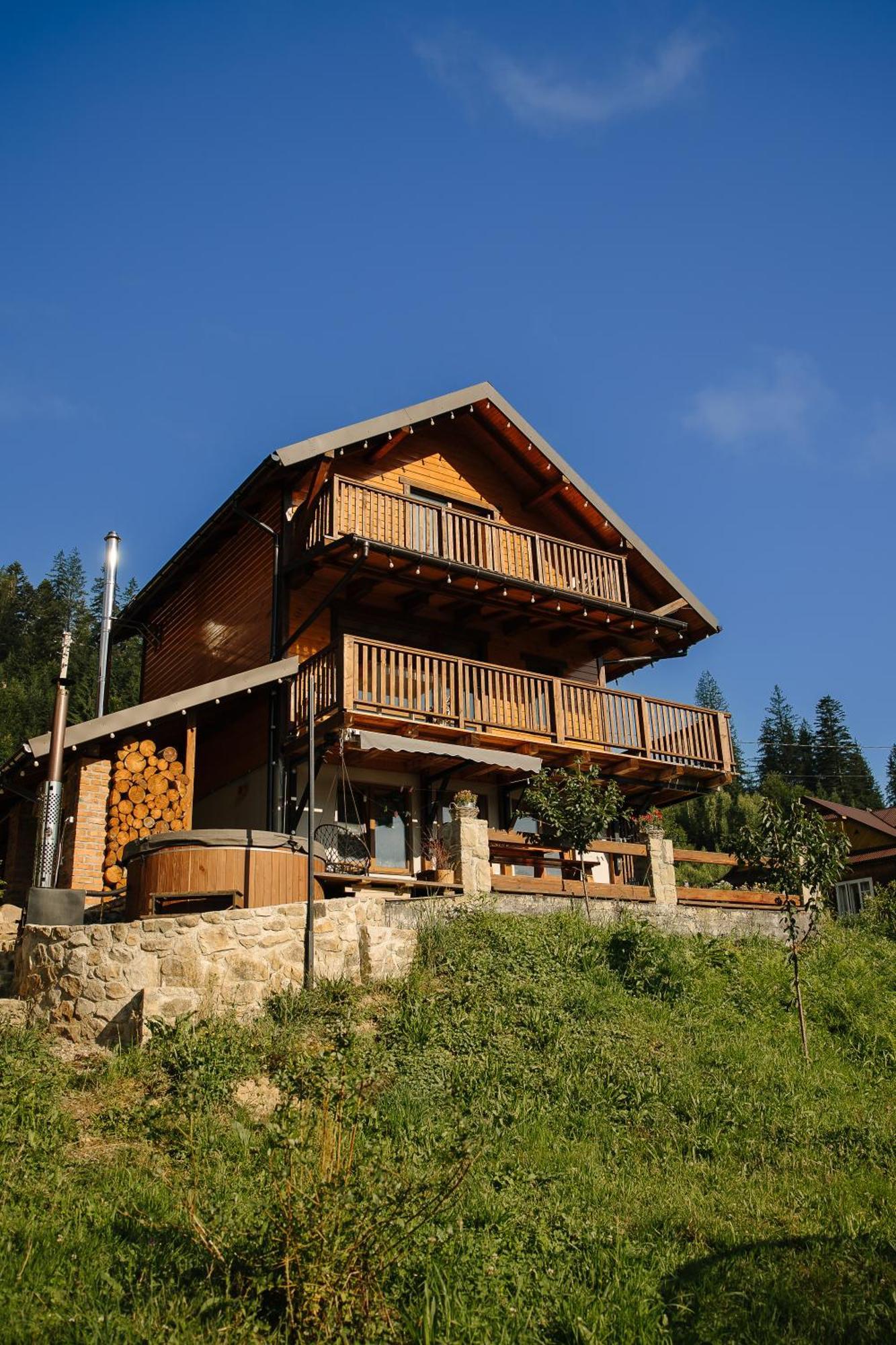 Бриндуш Villa Tatariv Exteriör bild
